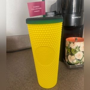 Hawaii Collection Starbucks pineapple tumbler. BRAND NEW